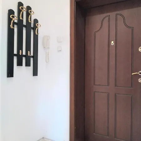 Spacious Flat At Center Lejlighed *